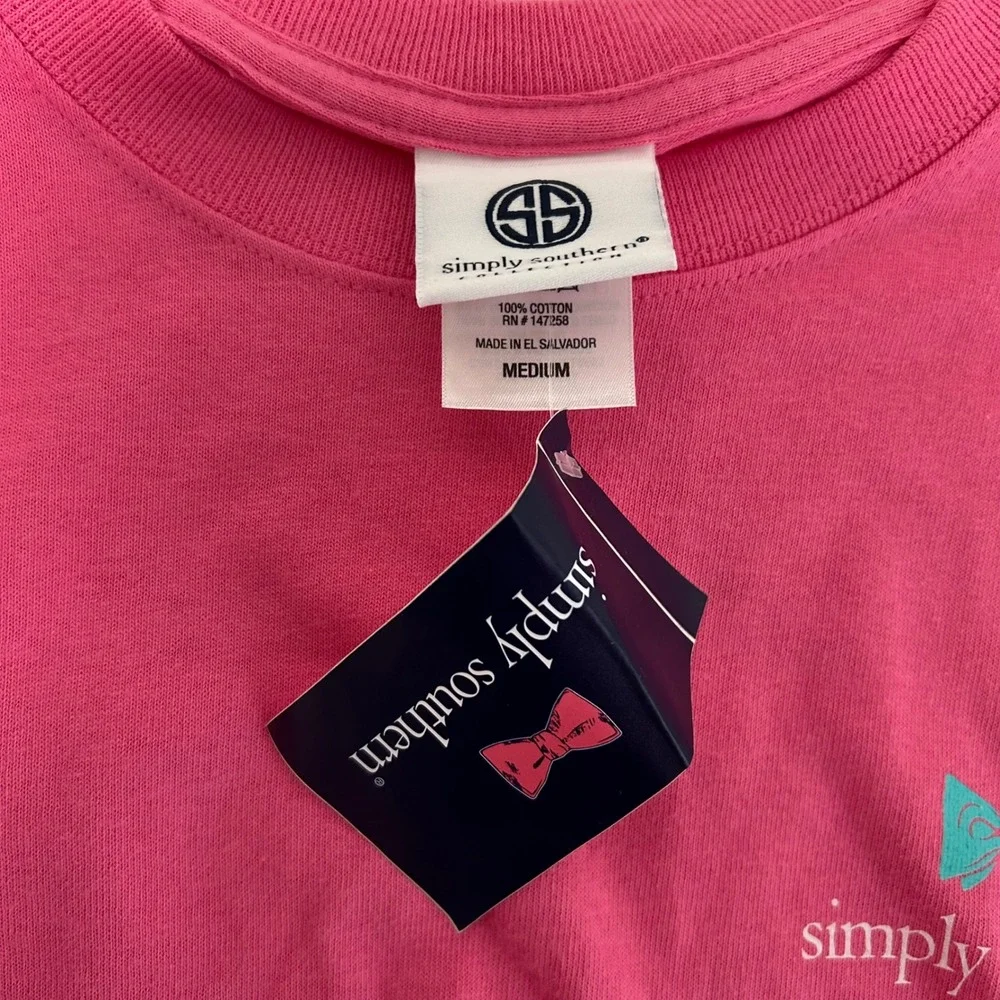 Simply Southern Long Sleeve T-Shirt Women Medium Pink Golden Retriever Puppy NWT